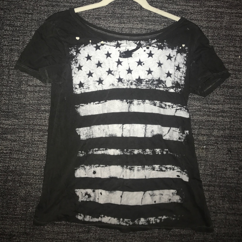 Chaser Gray Distressed American Flag Tee